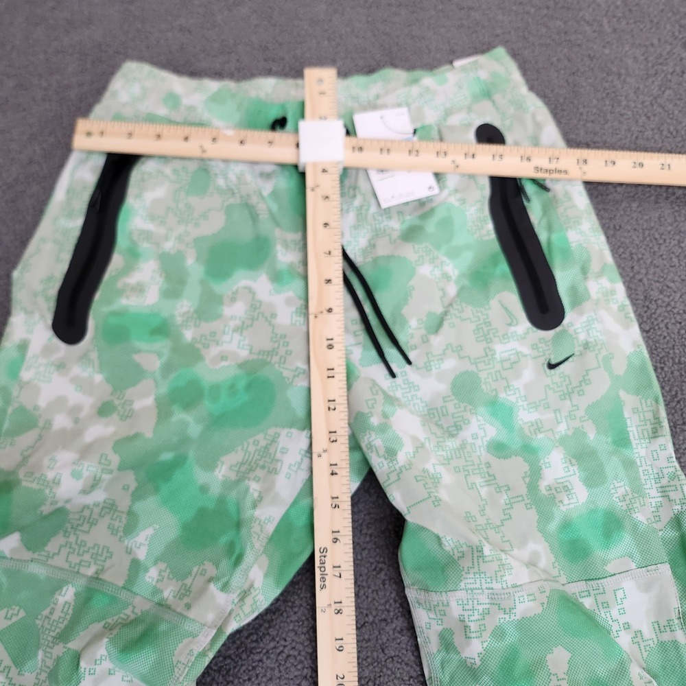 Mens Sz M Nike Tech Fleece Woven Sweat Pants Digital Camo Green Black HV0968-034 - Picture 4 of 5